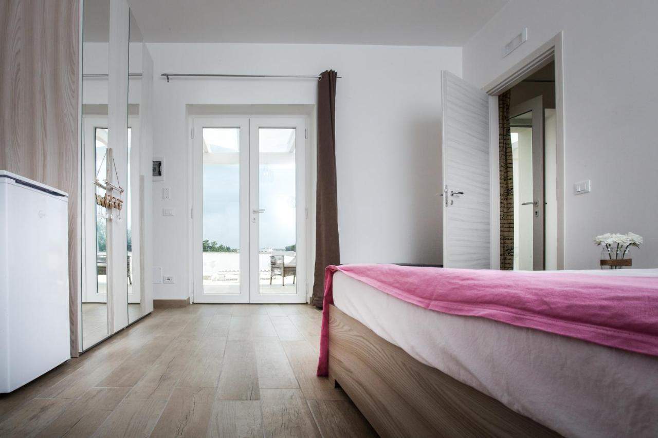 Casa 801 Bed & Breakfast Monopoli Bagian luar foto