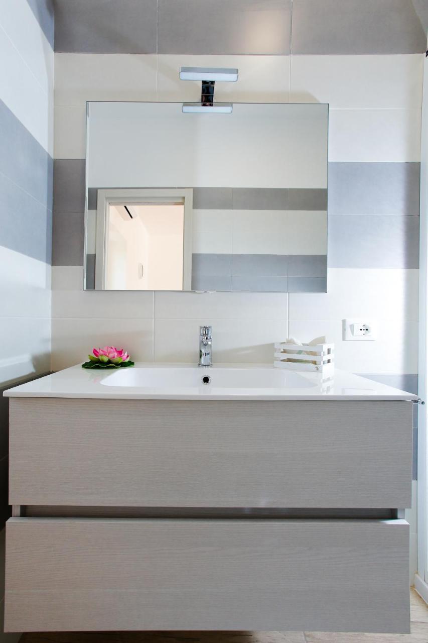 Casa 801 Bed & Breakfast Monopoli Bagian luar foto